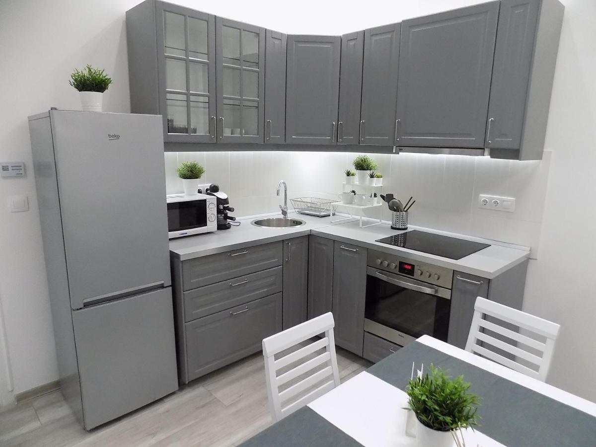 A10 Alkotmany B Apartment Budapest Eksteriør bilde