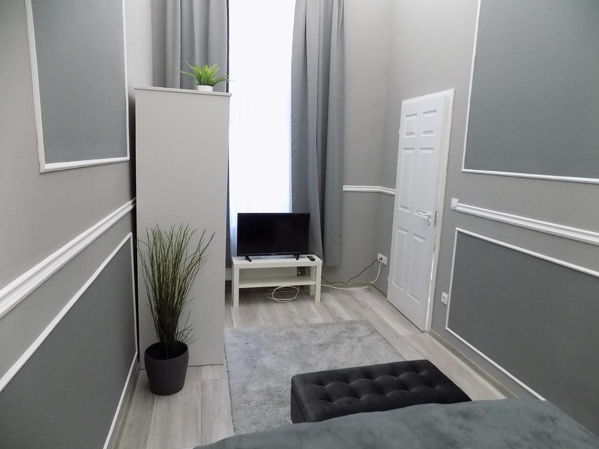 A10 Alkotmany B Apartment Budapest Eksteriør bilde