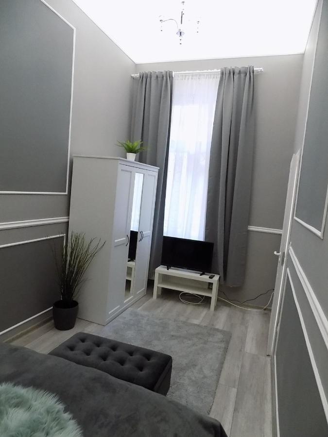 A10 Alkotmany B Apartment Budapest Eksteriør bilde